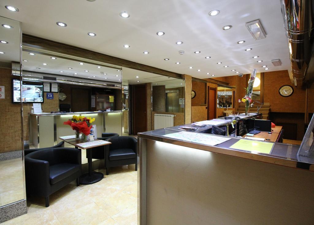 Residence Candia Rome Luaran gambar